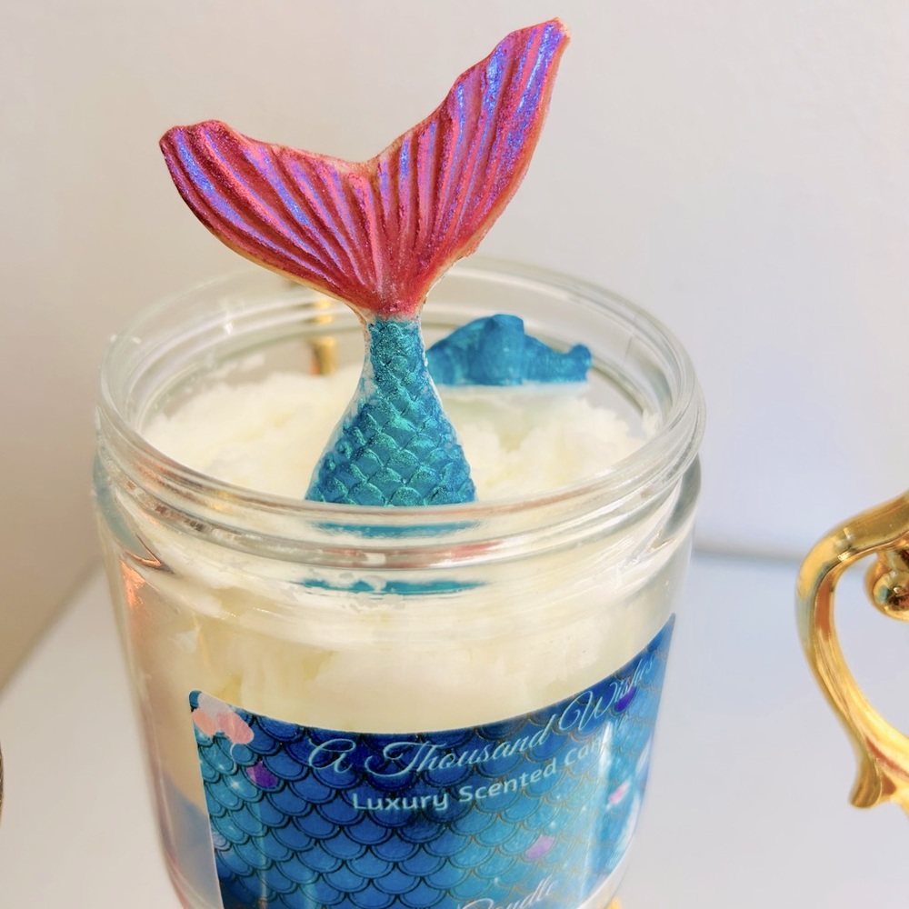 12oz handmade candle by Luxi Candle